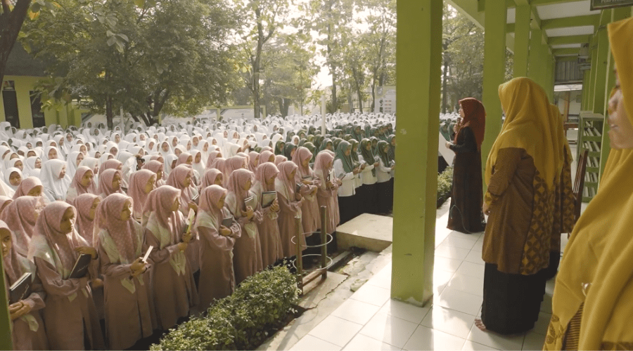 Ang Tho,ah and the Women Ulema of Indonesia (Fahmina Institute)
